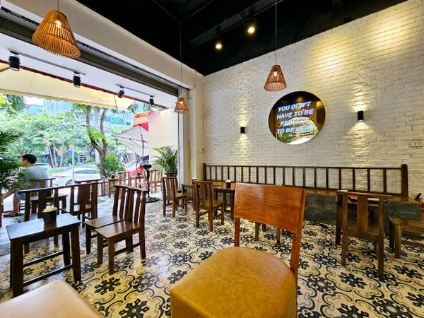 quan ca phe trang tri gach bong gio va gach bong gach gia gemini Gạch Bông Đà Nẵng