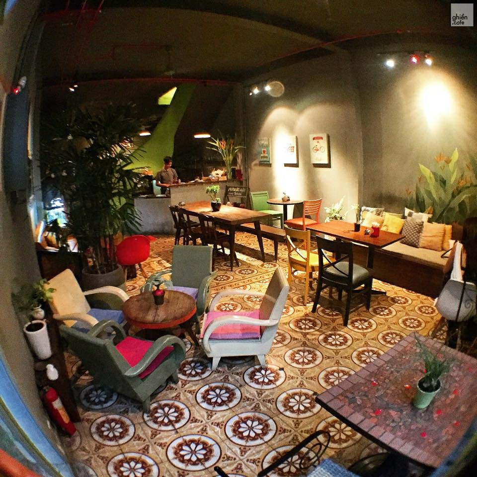 quan ca phe trang tri gach bong ho chi minh hem nho cafe Gạch Bông Đà Nẵng